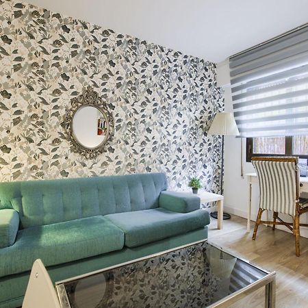 Dobo Madrid Ventas Apartment ภายนอก รูปภาพ