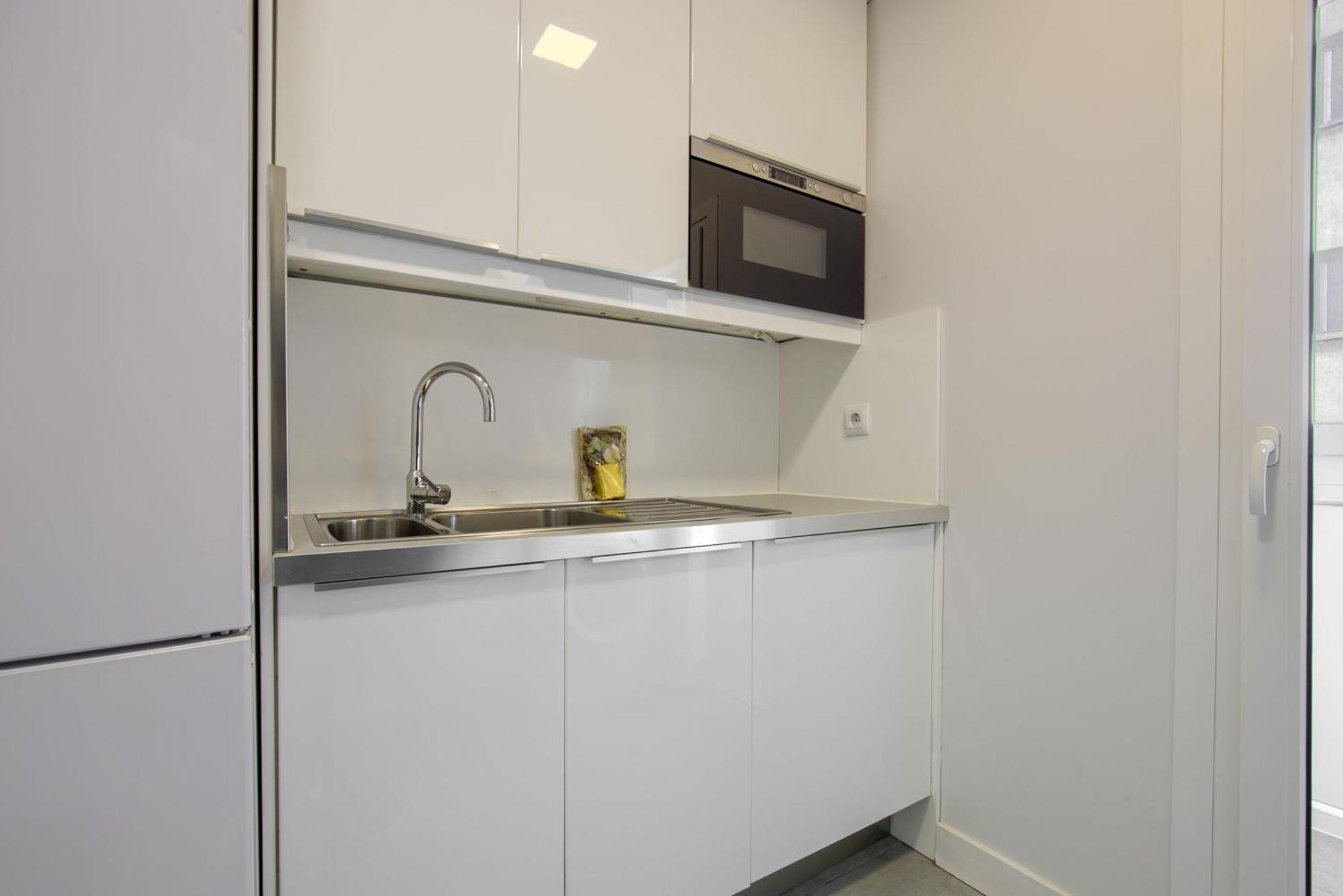 Dobo Madrid Ventas Apartment ภายนอก รูปภาพ
