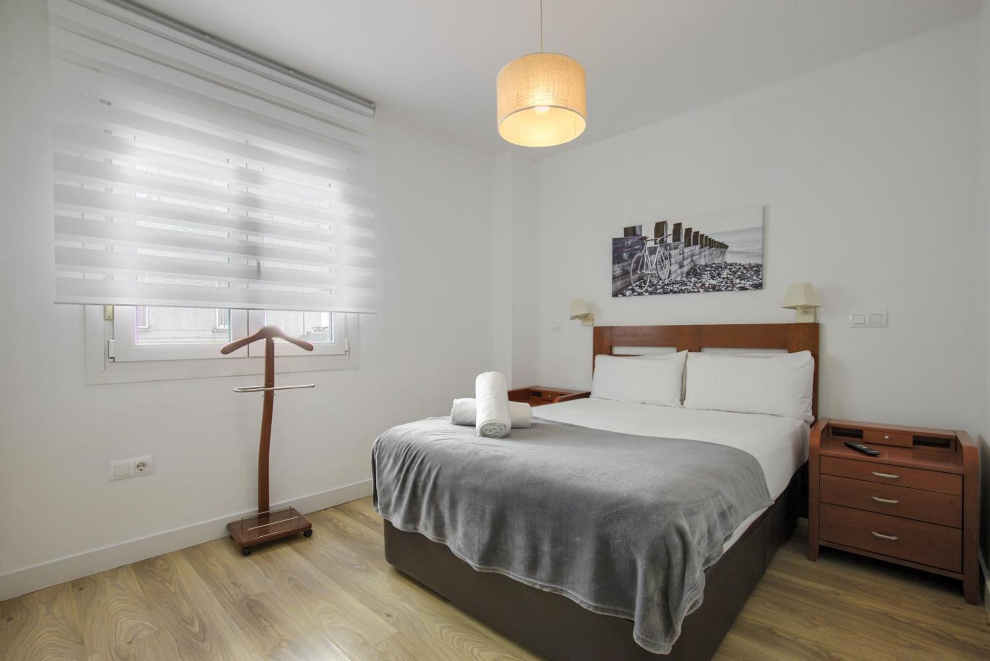 Dobo Madrid Ventas Apartment ภายนอก รูปภาพ